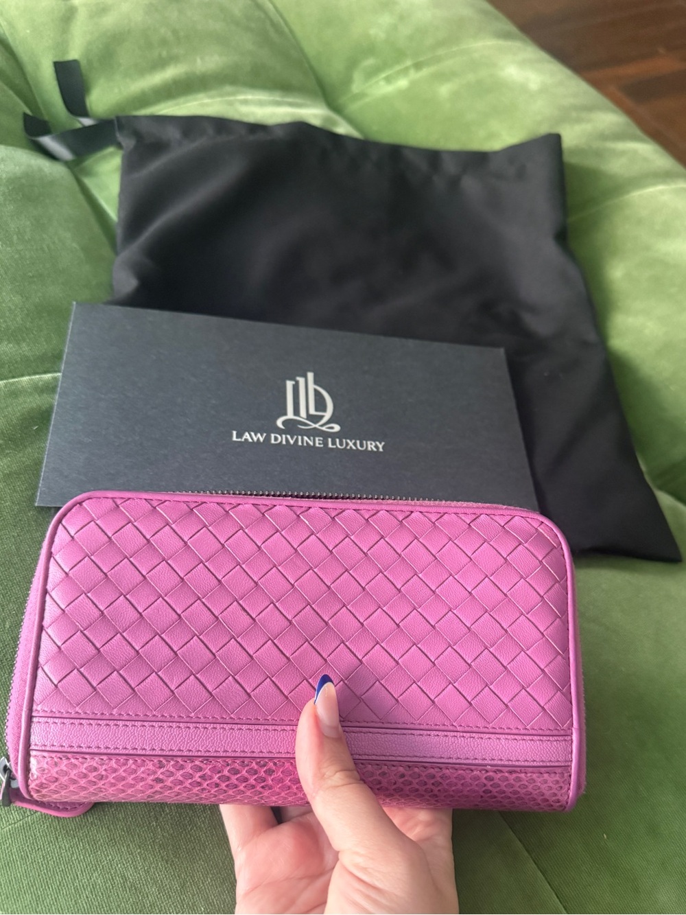 Authentic Bottega Veneta Pink Woven Leather Zip Wallet